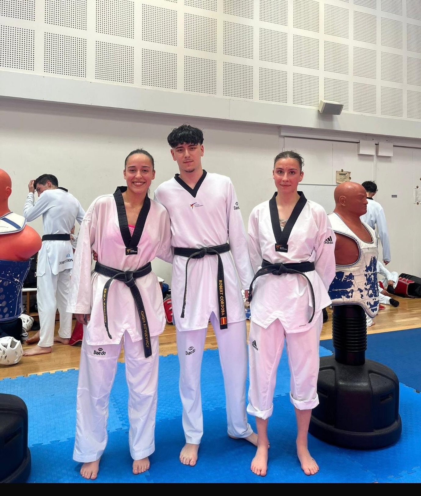 Entreno con la selección catalana:
-Erika Babiano
-Robert Cordoba 
-Noa Basart
Preparando los campeonatos de España universitario y sub-21