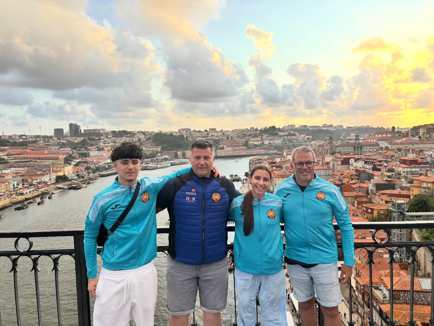 Disfrutando de esta gran experiencia juntos en Oporto y creando recuerdos que nos harán seguir creciendo. Choi’s Vilafranca